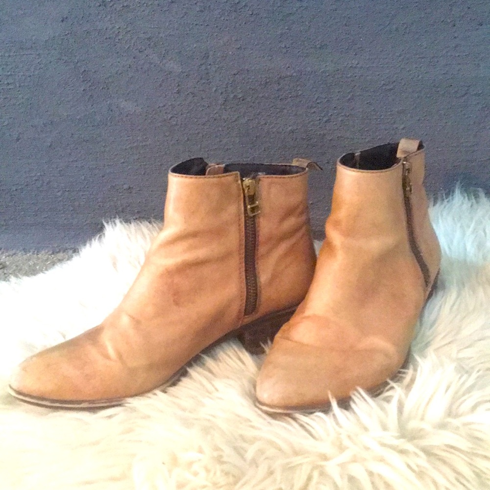 Steve Madden Leather Boots